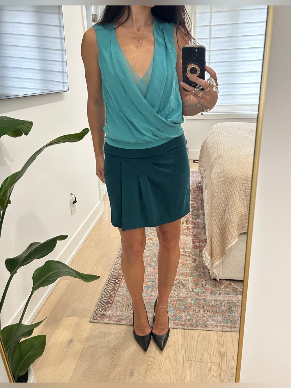 Diane Von Furstenberg silk dress - size 4